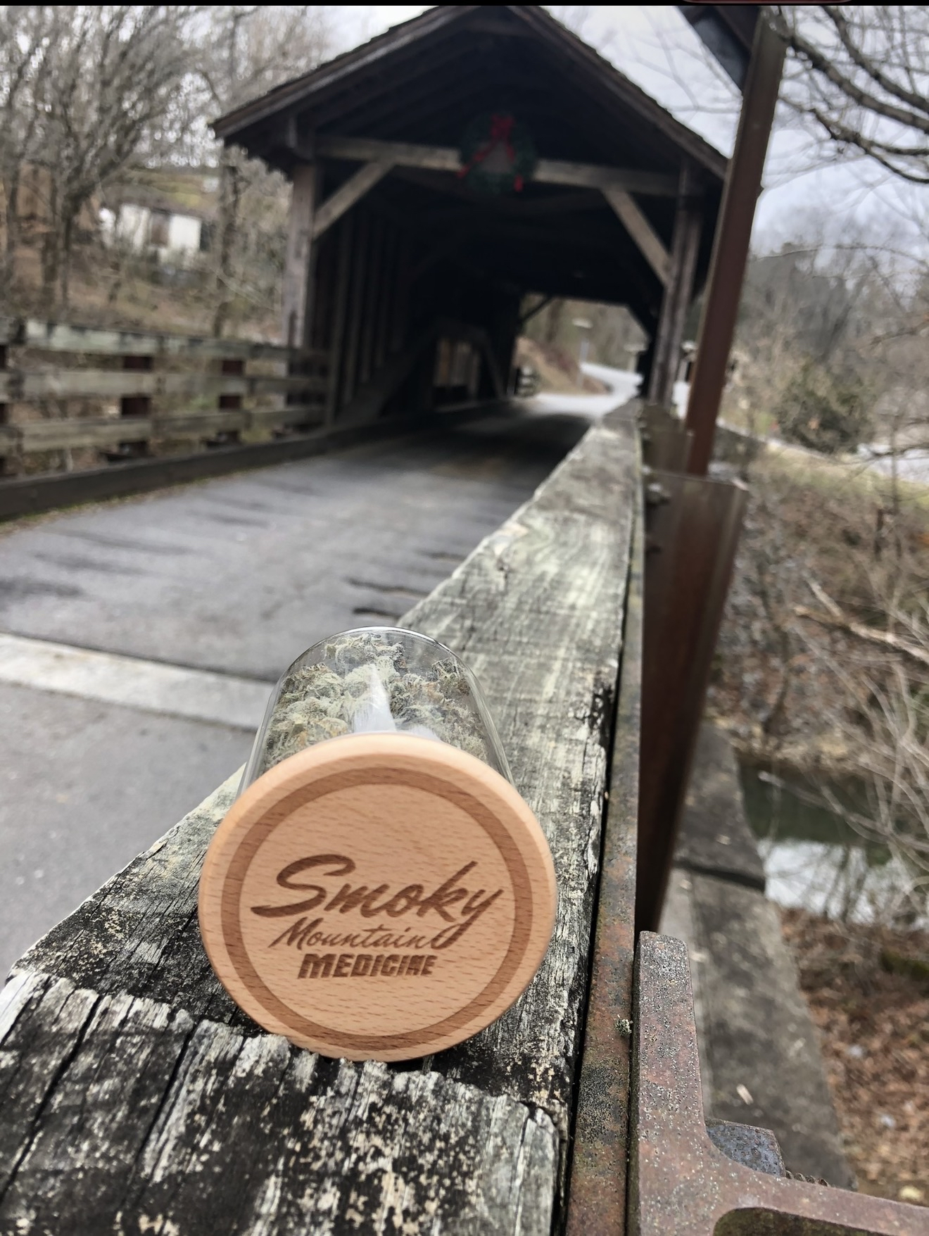 Wooden Lid - Covered Bridge